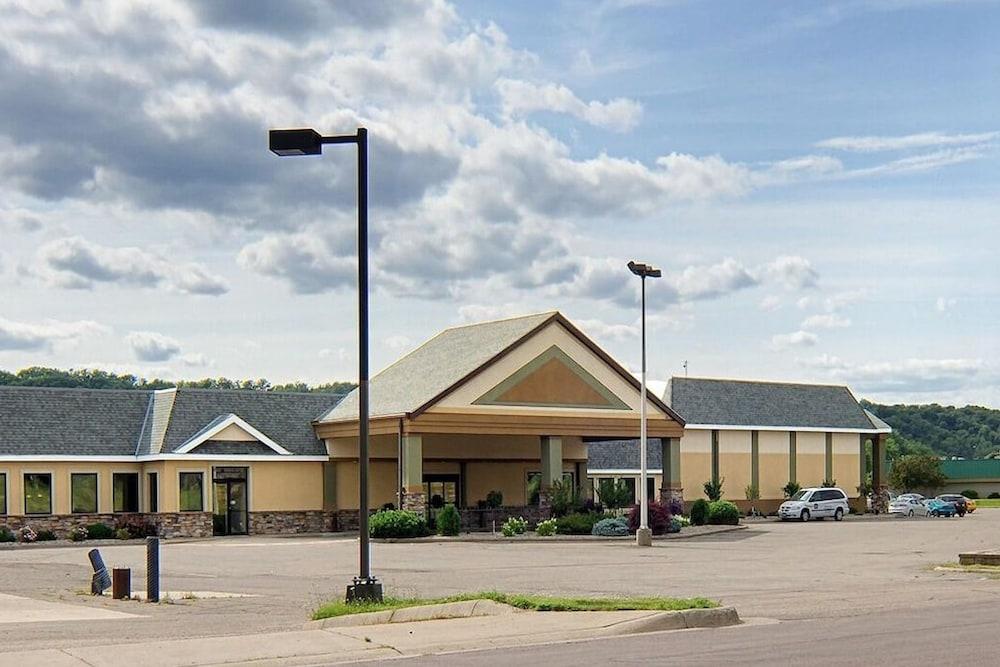 North Mankato Norwood Inn & Suites Mankato מראה חיצוני תמונה