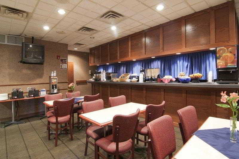 North Mankato Norwood Inn & Suites Mankato מסעדה תמונה