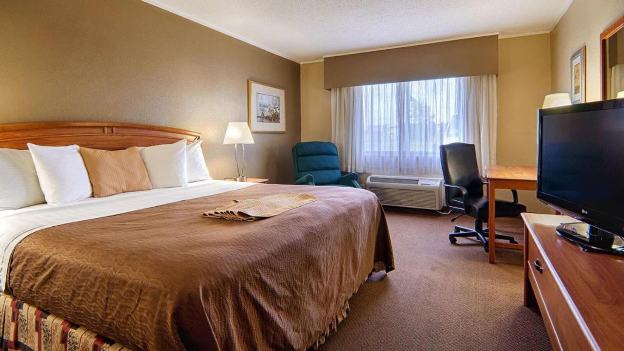 North Mankato Norwood Inn & Suites Mankato מראה חיצוני תמונה