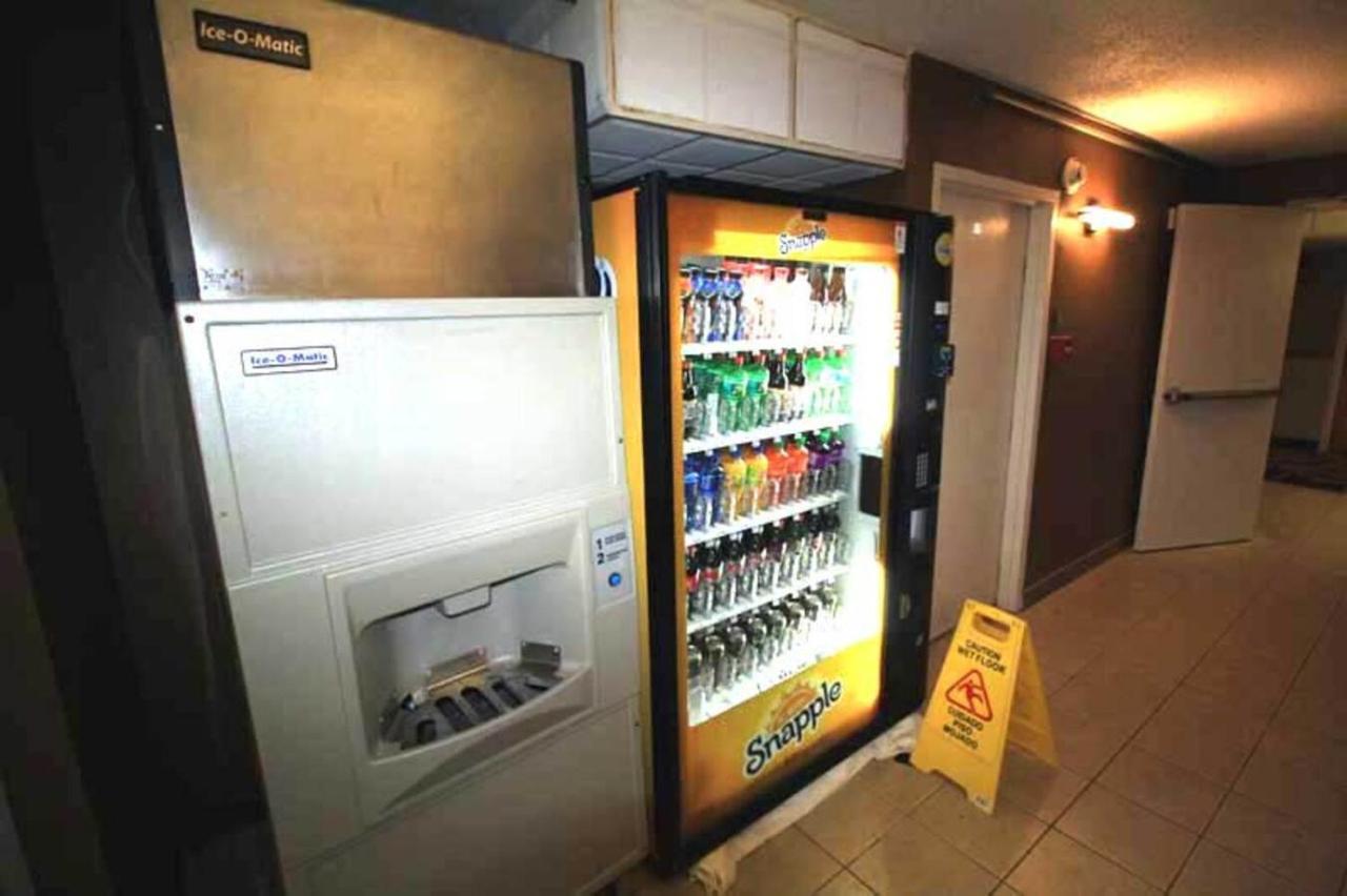 North Mankato Norwood Inn & Suites Mankato מראה חיצוני תמונה